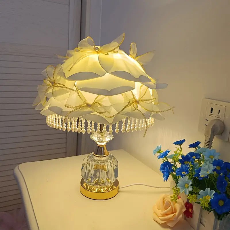 Dekoracyjna Lampa Do Sypialni Z Kryształową Podstawą