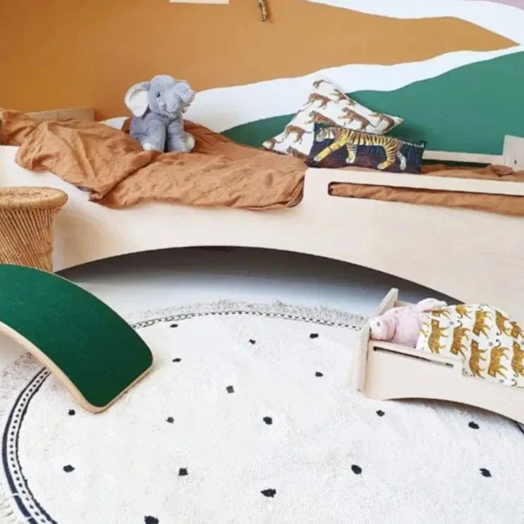 Dywan w Kropki z Frędzlami do Pokoju Dziecięcego